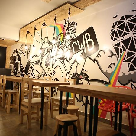 Social Hostel Cafe E Bar كوريتيبا المظهر الخارجي الصورة